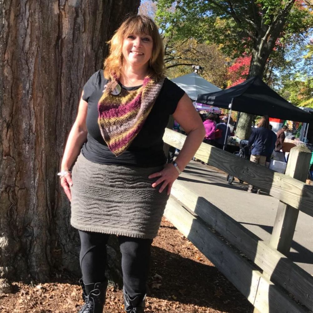 Meet your Posher, Debbie